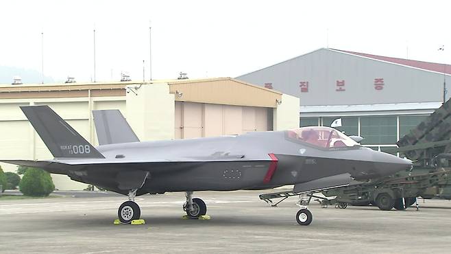2019년 국군의날 일반에 첫 공개된 F-35A