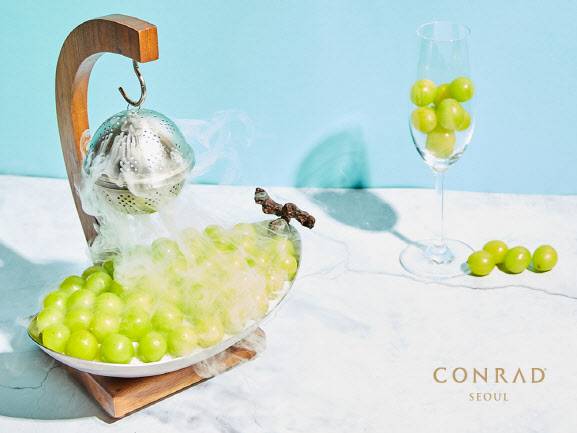 콘래드 서울 샤인 머스캣 빙수.(사진=콘래드 서울)