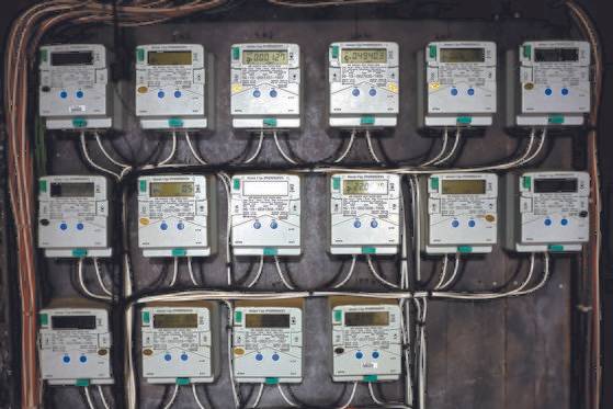 한국전력은 지난 1일부터 전기요금을 kWh(킬로와트시)당 5원 인상했다. 사진은 지난달 15일 서울 시내 한 주택가에 설치된 전기 계량기의 모습. 연합뉴스