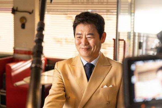 알바몬 여름 캠페인 영상 이미지.