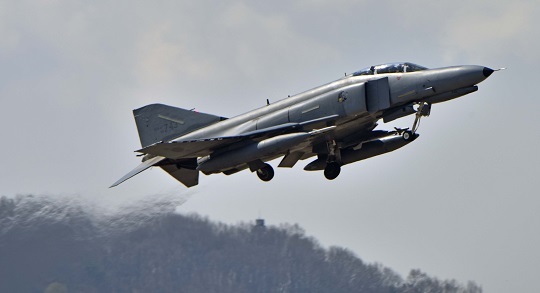 F-4E 이륙 자료사진. 사진=뉴시스