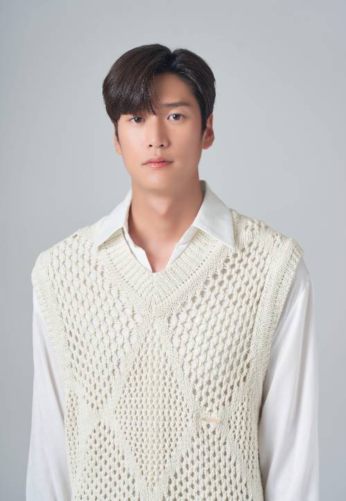 KBS 2TV 수목드라마 '징크스의 연인'과 JTBC 토일드라마 '클리닝 업'에서 공수광 역과 이두영 역을 연기한 배우 나인우. 큐브엔터테인먼트 제공