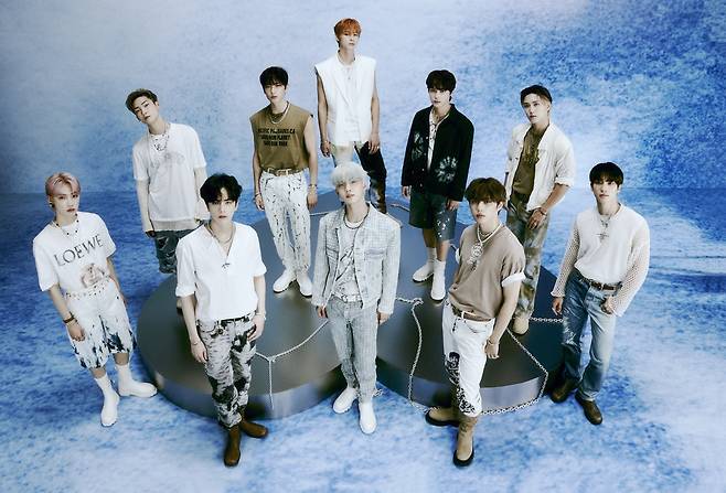 Group image for the Boyz’ seventh EP “Be Aware” (IST Entertainment)