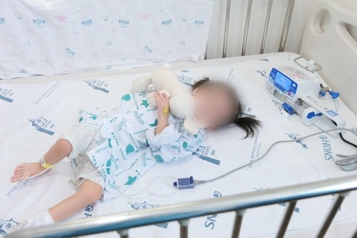 척수성근위축증 유전자 치료제 '졸겐스마'를 국내에서 첫 투여한 생후 24개월 여아. /사진=연합뉴스