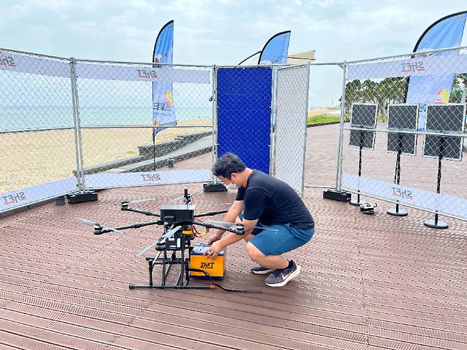 동해시 망상해변 드론 배송 서비스. 동해시 제공