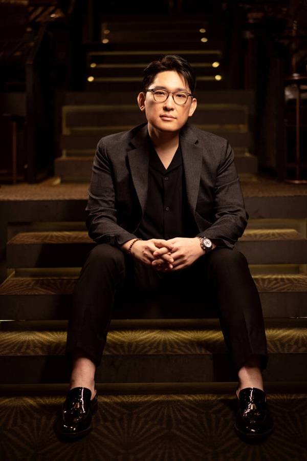 한재림 감독은 재난 영화 `비상선언`이 관객들에게 힐링이 되길 바란다고 했다. 사진|쇼박스