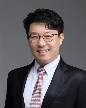 대표 변호사 김정우 /사진제공=법무법인 센트로