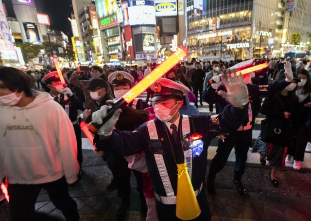 2020년 핼러윈 당시 도쿄 시부야 거리. 사진은 기사와 직접적 관련이 없습니다. AP뉴시스