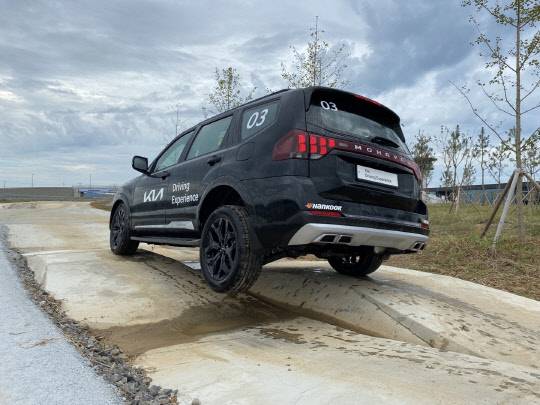 충청남도 태안 'HMG 익스피리언스 드라이빙 센터' 오프로드 시승 프로그램. 장우진 기자