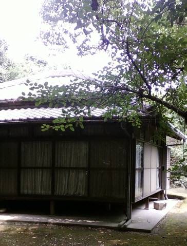 2009년 일본 가고시마대학(옛 가고시마고등농림학교) 캠퍼스의 작은 가옥. 부부 동반 유학을 갔던 석주명이 살았음직한 가옥이다. 사진=전정희