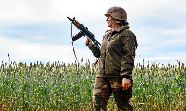 25일(이하 현지시간) 우크라이나 공영방송 수스필네는 서부 이바노프란키우스크에서 러시아군과 싸우던 국토방위군 102분리여단 소속 마리아나 크비토이카가 사망했다고 보도했다.