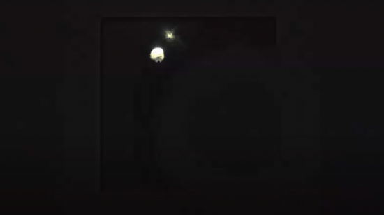 이탈리아 우주국(ISA)가 DART 우주선과 동반시킨 리시아큐브(LICIACube) 위성이 촬영한 충돌 이후 디디모스-디모르포스(위쪽) 쌍둥이 소행성.