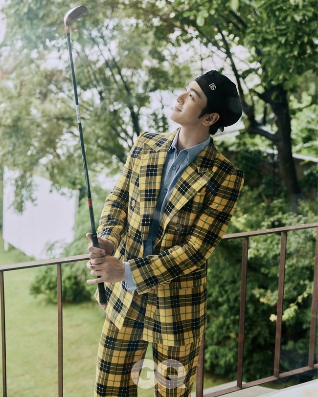 A Baekho pictorial has been released.Magazine Zikyu Golf released some of the interviews with Baekho on September 28 in the fall of 2022.In the open photo, Baekho added a playful pose with the medal, staring at the front with a deeper eye and adding an atmosphere.Styling, which also gave points to check-up and beret, doubled Baekhos cute charm.In an interview, Baekho said, I started playing golf last summer and it was a little over a year. Golf is like a movement that can control myself.Drive to go to the golf course, enjoy with good people, finish, eat delicious things, and the atmosphere itself is so good.I have all my favorite time in golf, he said.In addition, Baekho said, Solo debut is a second shot concept, and the tee shot is so good that it feels like a second shot in a very good place on the fairway.I feel nervous, nervous, worried, but I have a sense of strength in my mind. Finally, about the Solo album Absolute Zero, which is about to be released next month, I intended to work this time and try to pull out my strength without a high sound.I studied a lot of things that I can show without trying. I hope this album is transparent to express in color.The way I work and approach it has changed, but I am the same person then and now. 