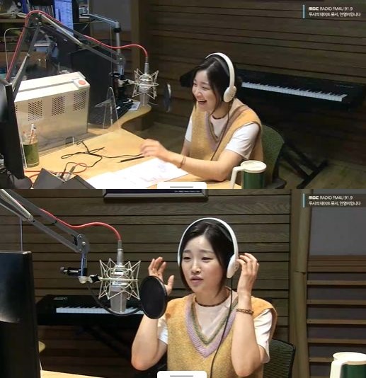 ‘두데’ 박소담이 소녀시대를 향한 팬심을 드러냈다. 사진=MBC FM4U ‘두시의 데이트 뮤지·안영미입니다’ 캡쳐