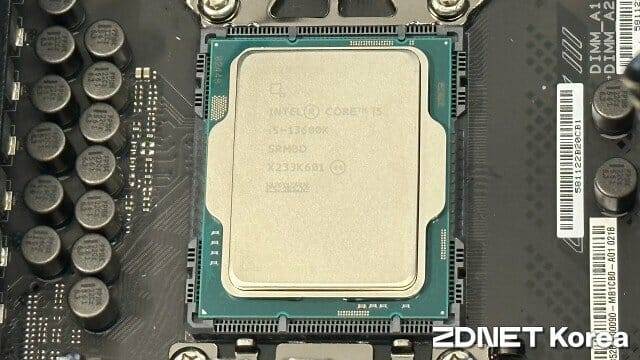 인텔 13세대 코어 i5-13600K 프로세서. (사진=지디넷코리아)