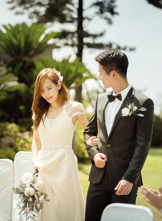 자연과 함께 즐기는 야외 결혼식