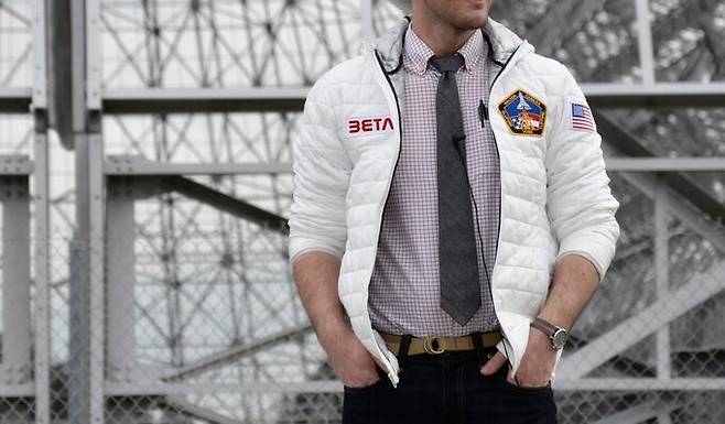 타이백으로 만든 스페이스 재킷. 출처=베타브랜드(Betabrand)