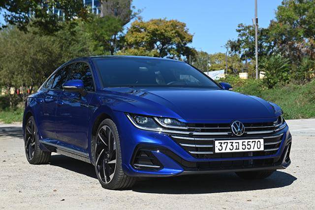 폭스바겐 아테온 R-라인 4모션