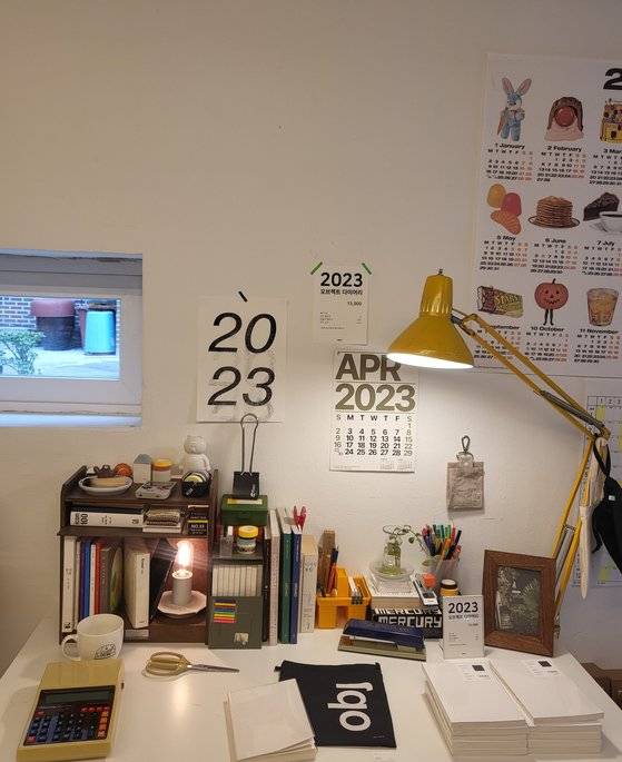 문구 덕후의 발길을 붙잡는 감각적인 생활잡화점 오브젝트는 자신만의 개성을 가진 신진 디자이너와 소규모 생산자를 발굴해 판매하고 있다.