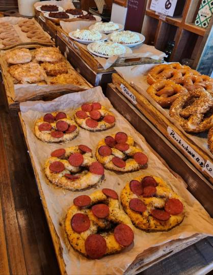 Six different pretzels are displayed at Bready Post located in Yongsan-gu, Soeul. (Song Seung-hyun/The Korea Herald)