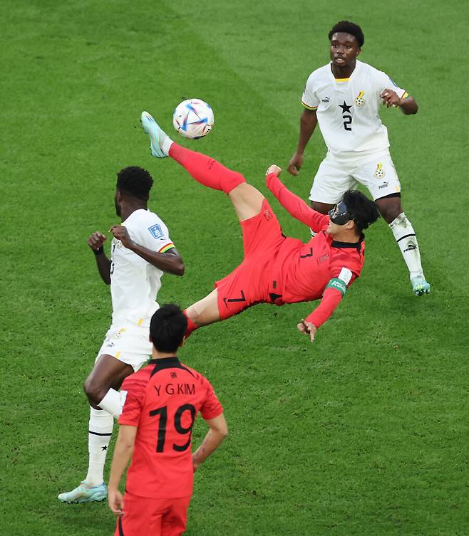 ▲ 손흥민은 할 수 있는 모든 것을 시도했다. ⓒ연합뉴스