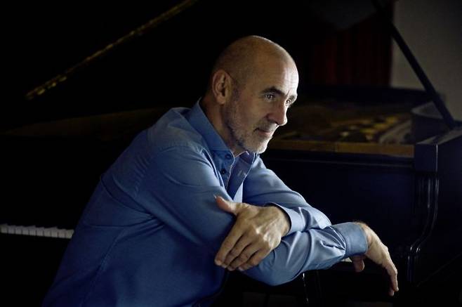 로제 뮈라로_Roger Muraro_피아노_?Baptiste Millot