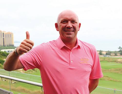 더 블러프 그랜드 호짬 스트립 이안 코딩 Ian Cording 총지배인