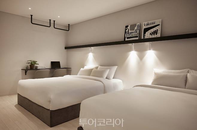 더 코노셔 객실 이그제큐티브 트윈