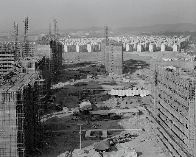 1978년 잠실 미성아파트·주공아파트 건설.