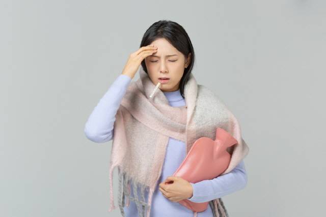 코로나19와 독감 동시 감염 위험이 커지고 있다. 백신 접종이 동시 감염 위험을 낮추는 가장 좋은 방법이다. /게티이미지뱅크