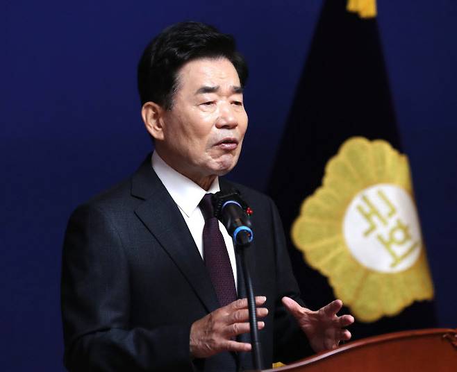 김진표 국회의장이 11일 오전 서울 여의도 국회 사랑재에서 열린 신년 기자간담회에서 발언하고 있다.(사진=뉴시스)