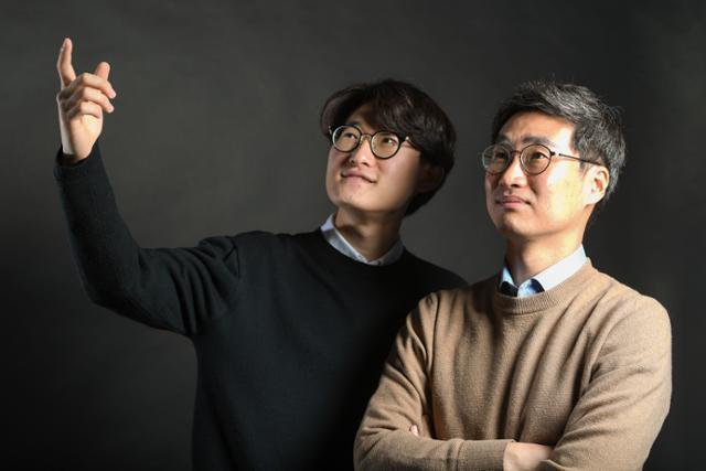 페리지에어로스페이스의 육상우(왼쪽) 공동창업자와 김수환 CFO의 목표는 매달 로켓을 발사해 우주 사업을 궤도에 올려놓는 것이다. 김영원 인턴기자