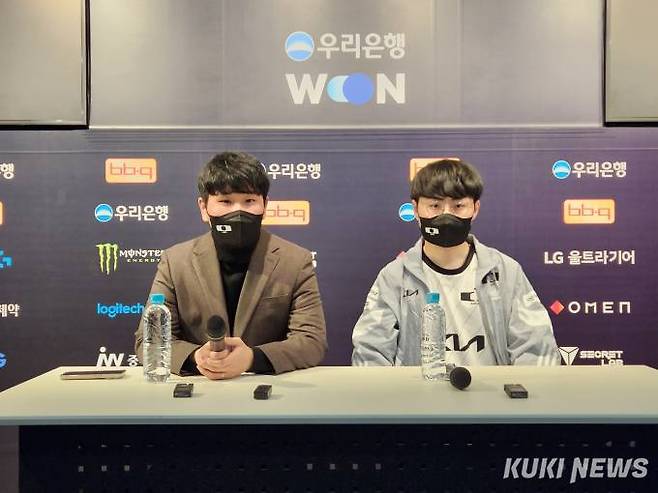 디플러스 기아의 최천주(좌) 감독과 허수. 사진=문대찬 기자