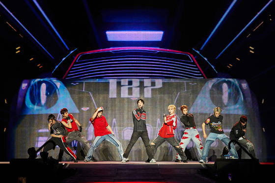 Boy band NCT 127 performing their second world tour, ″Neo City - The Link″ in Mexico [SM ENTERTAINMENT]