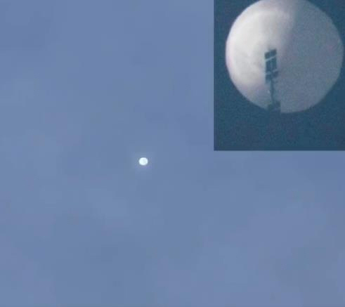 중국 풍선 몬태나주의 한 시민이 직접 촬영한 중국의 정찰 풍선. 멀리서 촬영돼 달처럼 보인다. 연합뉴스
