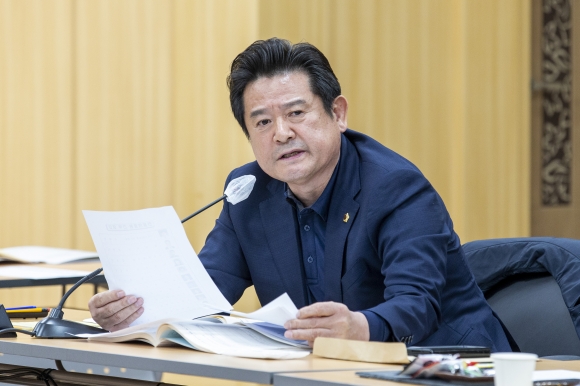 경북도의회 이칠구 의원(운영위원장)