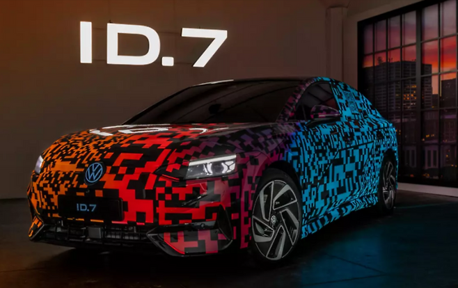 폭스바겐의 승용 세단 전기차 ID.7