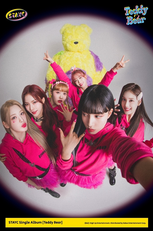 Group STAYC (STAYC) has announced a strong TinFresh Energy.STAYC released the second music video teaser of the fourth single album Teddy Bear (Teddy Bear) on the official SNS on the 12th.In the released teaser, the melody and performance of Teddy Bear will be released for the first time, drawing keen attention from global fans.STAYCs unique Addicted point choreography, reminiscent of Teddy Bears ears over a lively, energetic sound based on pop punk, delighted the eyes and ears.Especially, there are lovely dolls and accessories that remind me of Teddy Bear, and I clearly expressed the concept of the song.STAYC has unleashed a unique and refreshing energy, and once again proved its visual presence in the power center with its appearance.Teddy Bear (Teddy Bear) is proud to be a song that has found STAYCs unique color and identity in the 4th generation girl group, said Black Eyed.STAYC has proven that every album has grown on the basis of its unique team color called Tin Fresh since debut.With the announcement of STAYCs Tin Fresh, which has been expanded and evolved through this comeback, fans are wondering about STAYC, which will return to Addicted Strong Music and Strong Performance.STAYCs fourth single, Teddy Bear, will be released on the online soundtrack site before 6 p.m. on Friday.