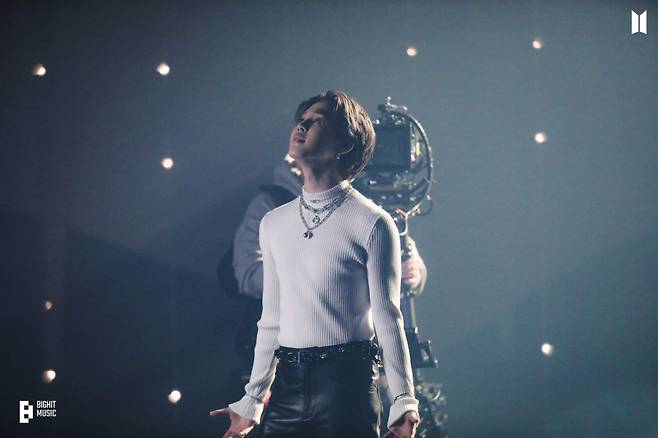 방탄소년단 지민X태양 'VIBE' 써클차트 다운로드 차트 1월 결산 1위..'K팝 최강'