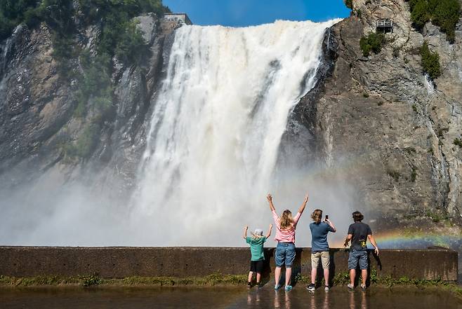 퀘벡 몽모렌시 폭포