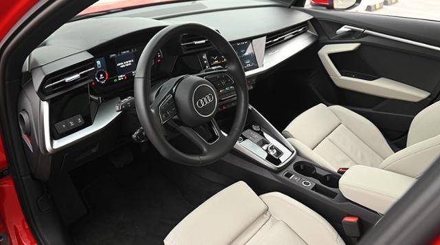 아우디 A3 40 TFSI 프리미엄