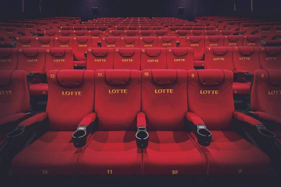 Lotte Cinema offers 4D options for those looking for a multisensory experience. [LOTTE CINEMA]