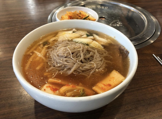 Kimchi mari guksu from Woo Lae Oak [LEE SUN-MIN]
