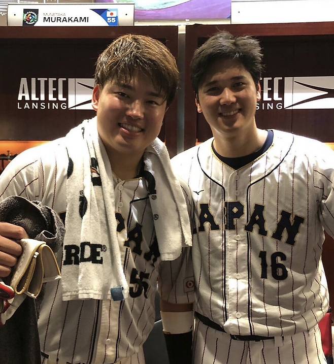 ▲ 준결승전 승리 후 무라카미 무네타카(왼쪽)와 오타니 쇼헤이. ⓒ오타니 쇼헤이 SNS