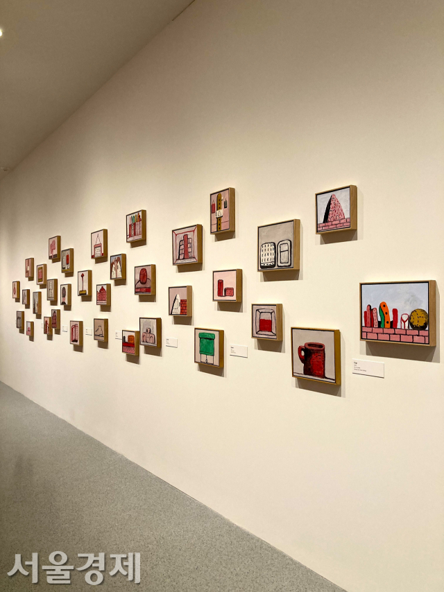 1970년대 구상 회화로 전환하기 직전, 거스통은 작은 스케일의 캔버스 작업들을 통해 신작을 연구했다.