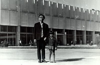 카자흐스탄 시절의 정추 선생과 둘째딸 정야나 교수. 국립아시아문화전당 제공