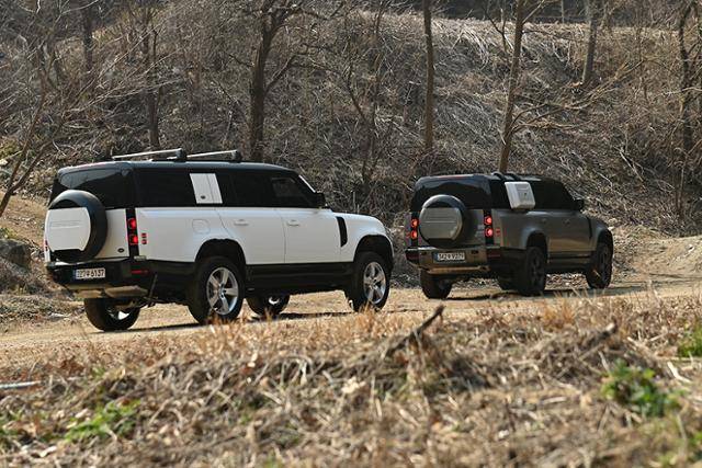 랜드로버 디펜더 130 D300 X 다이내믹 HSE