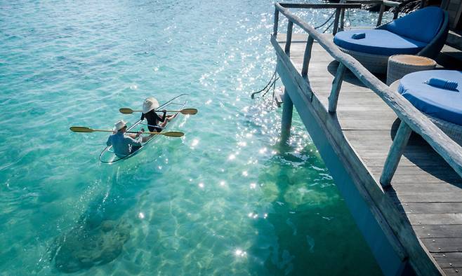 바와 리저브 오버워터스위트 투명카약