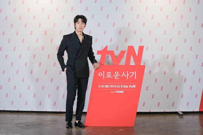 ▲「有利な詐欺」ユン・パク。 提供|  tvN