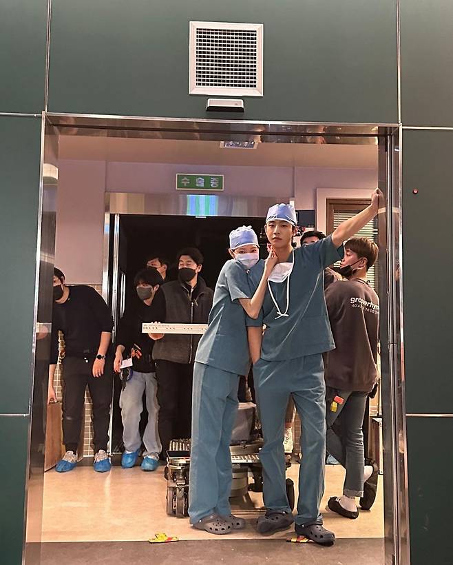 /사진=이성경 SNS